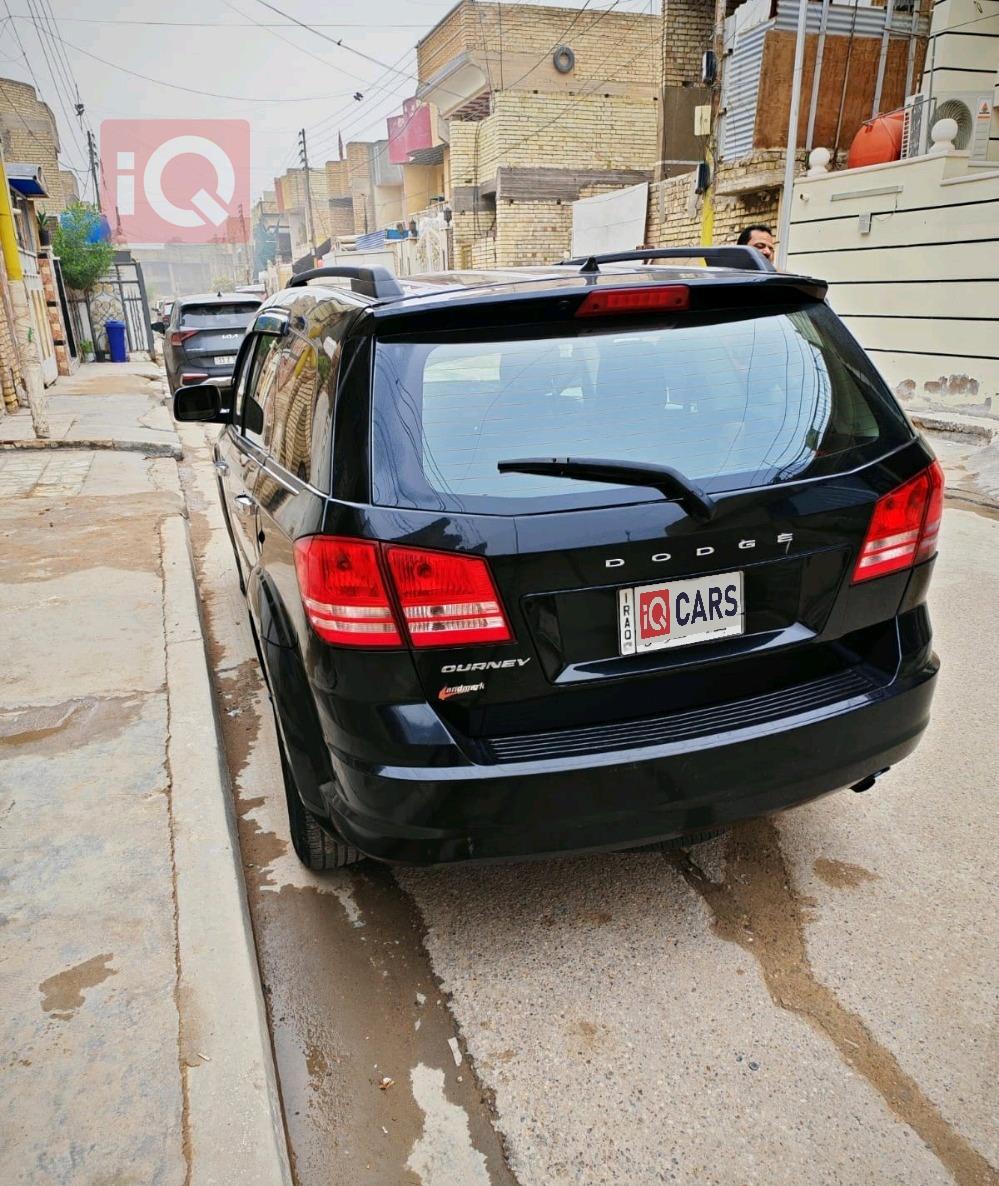 دودج جورني